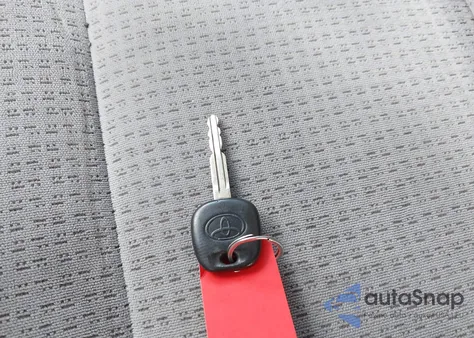 2007 Toyota Corolla Ce из США, поврежденный, VIN 2T1BR32E57C851302